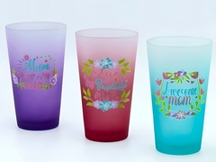 Elegant colors are worth of the exquisite mother.