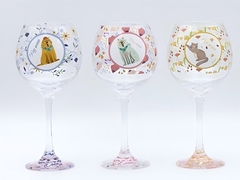 The elegant goblet for the exquisite mother.